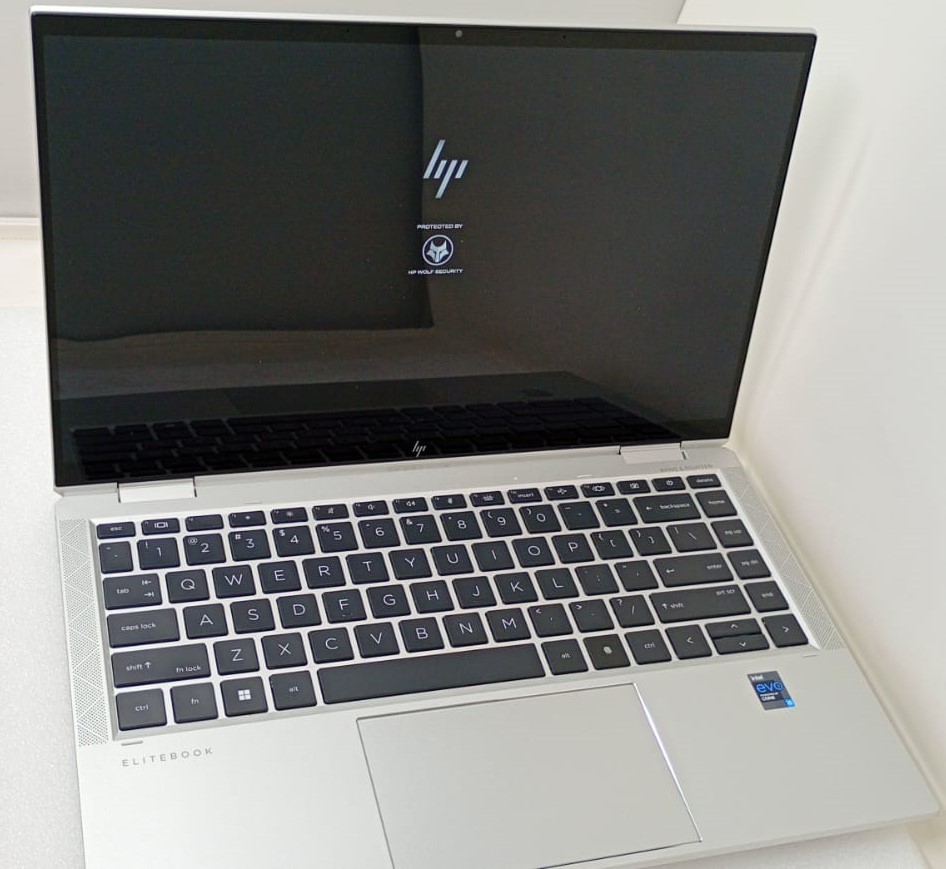 ELITEBOOK X360 1040 G8_4